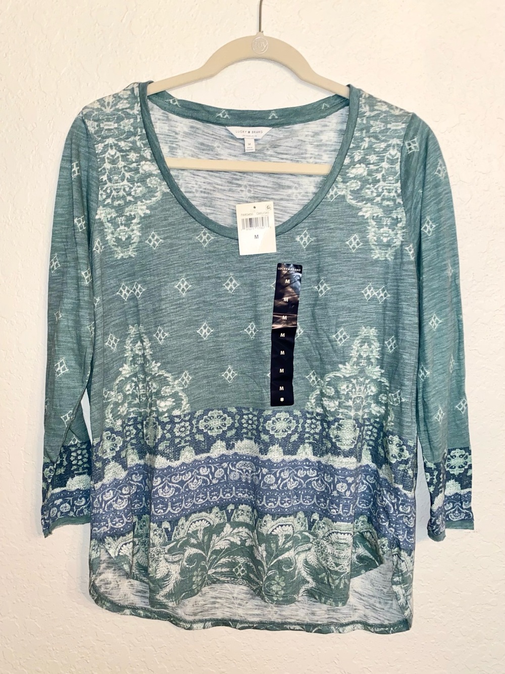 NWT Lightweight Medium Lucky Brand Sage/Teal Long Sleeve Top White & Blue Print